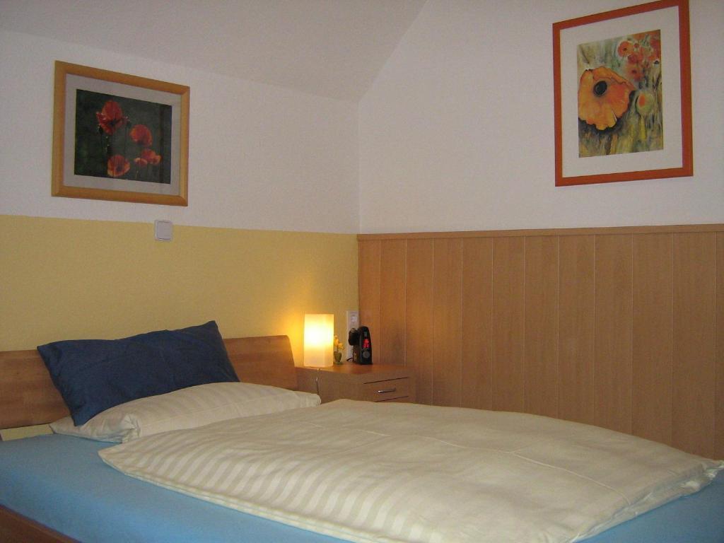 Gasthaus Laubacher Wald Laubach  Bilik gambar
